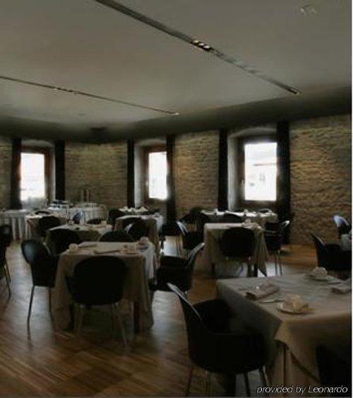 Hotel Balneario Orduna Plaza Restaurant photo